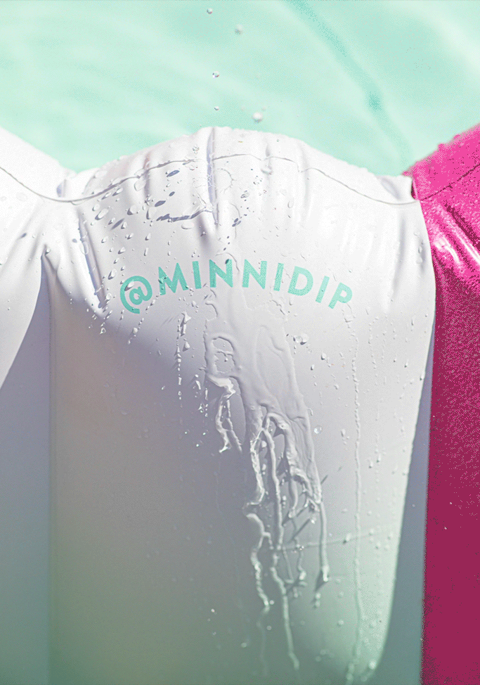 the CONDESA Luxe Inflatable Pool