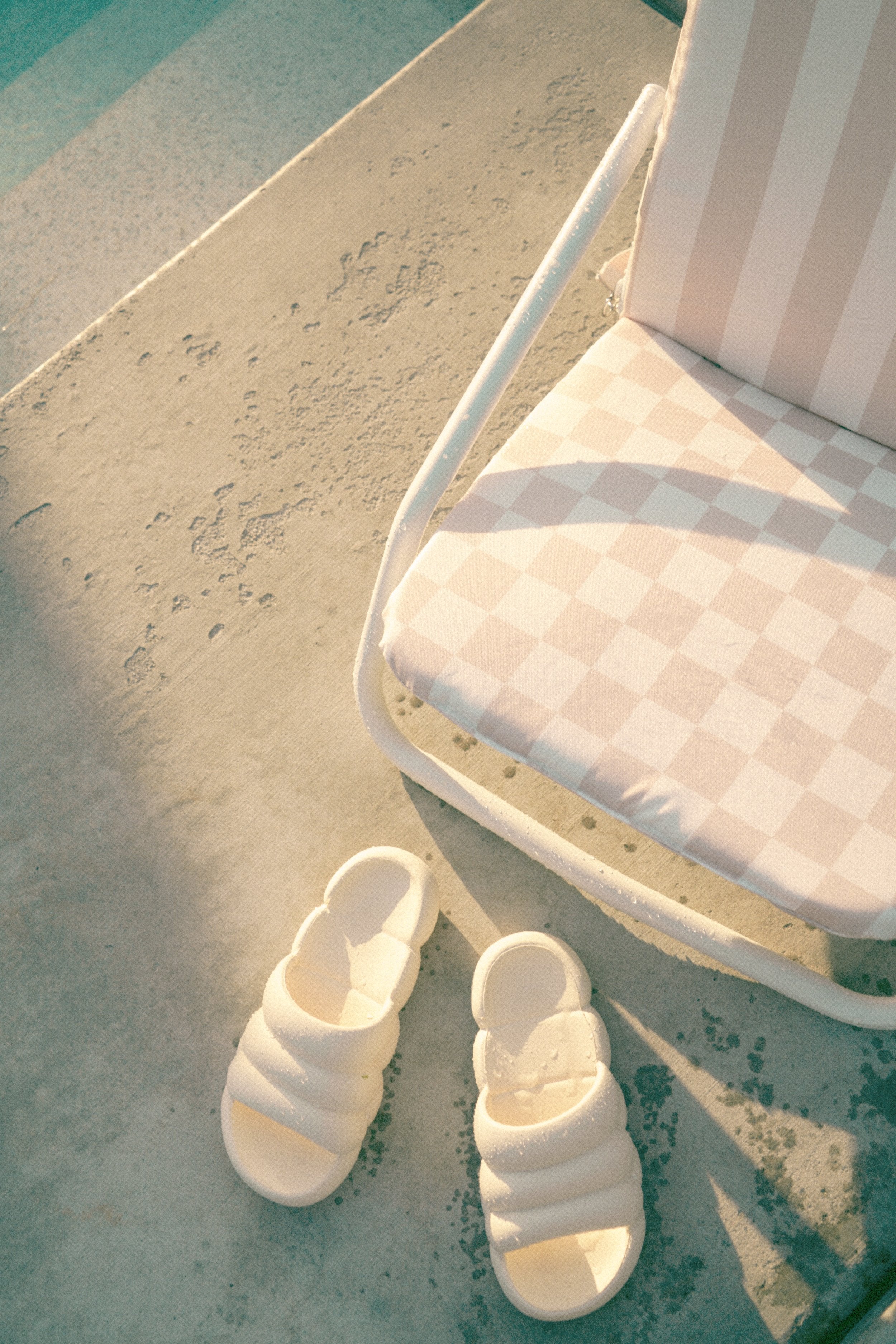 the CHECKER CABANA STRIPE Beach Chair