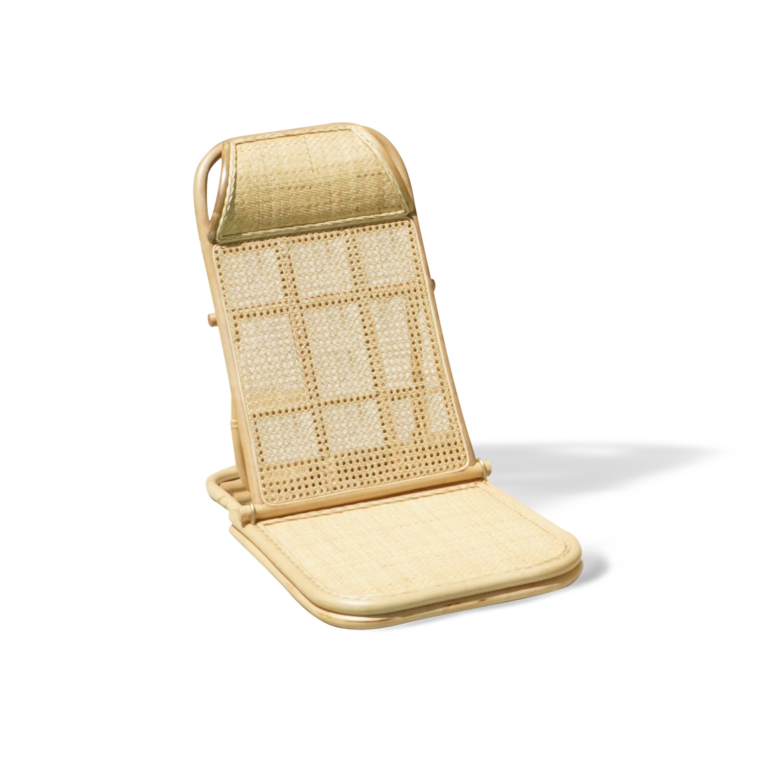 the RATTAN Beach Chair