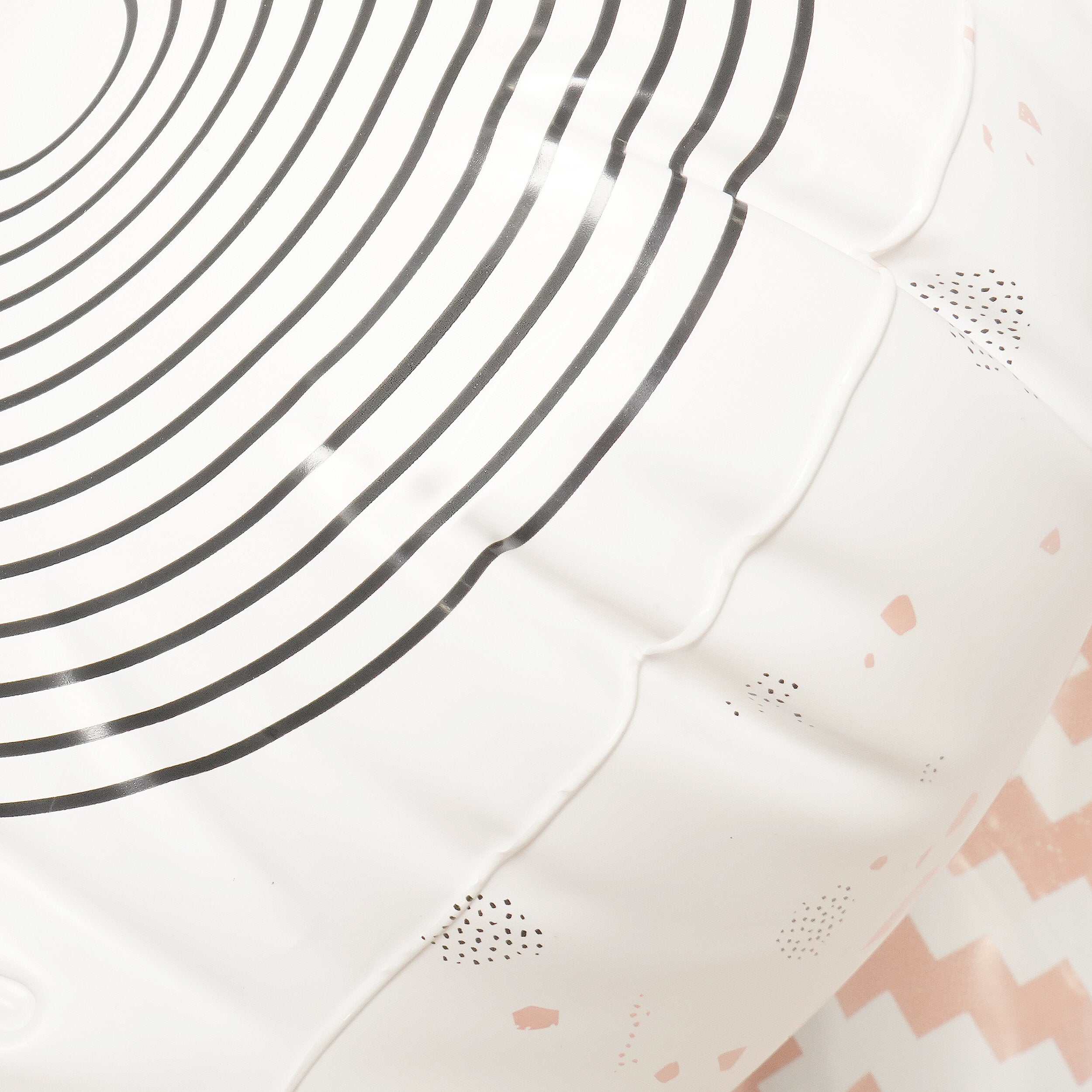 the VENEZIA Luxe Inflatable Pool