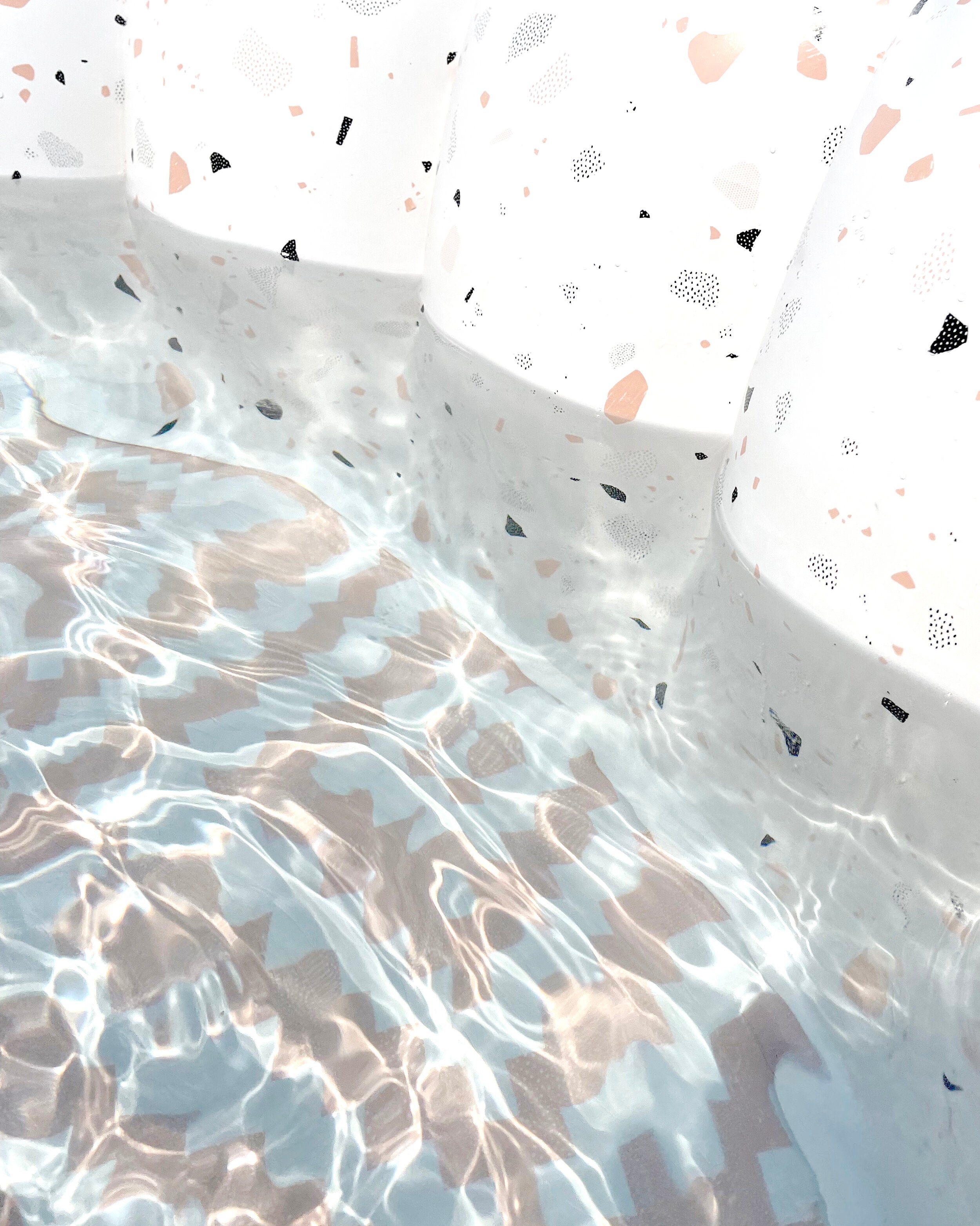 the VENEZIA Luxe Inflatable Pool