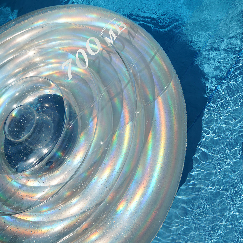 Round Floating the BLANK CD Luxe Inflatable Round Float