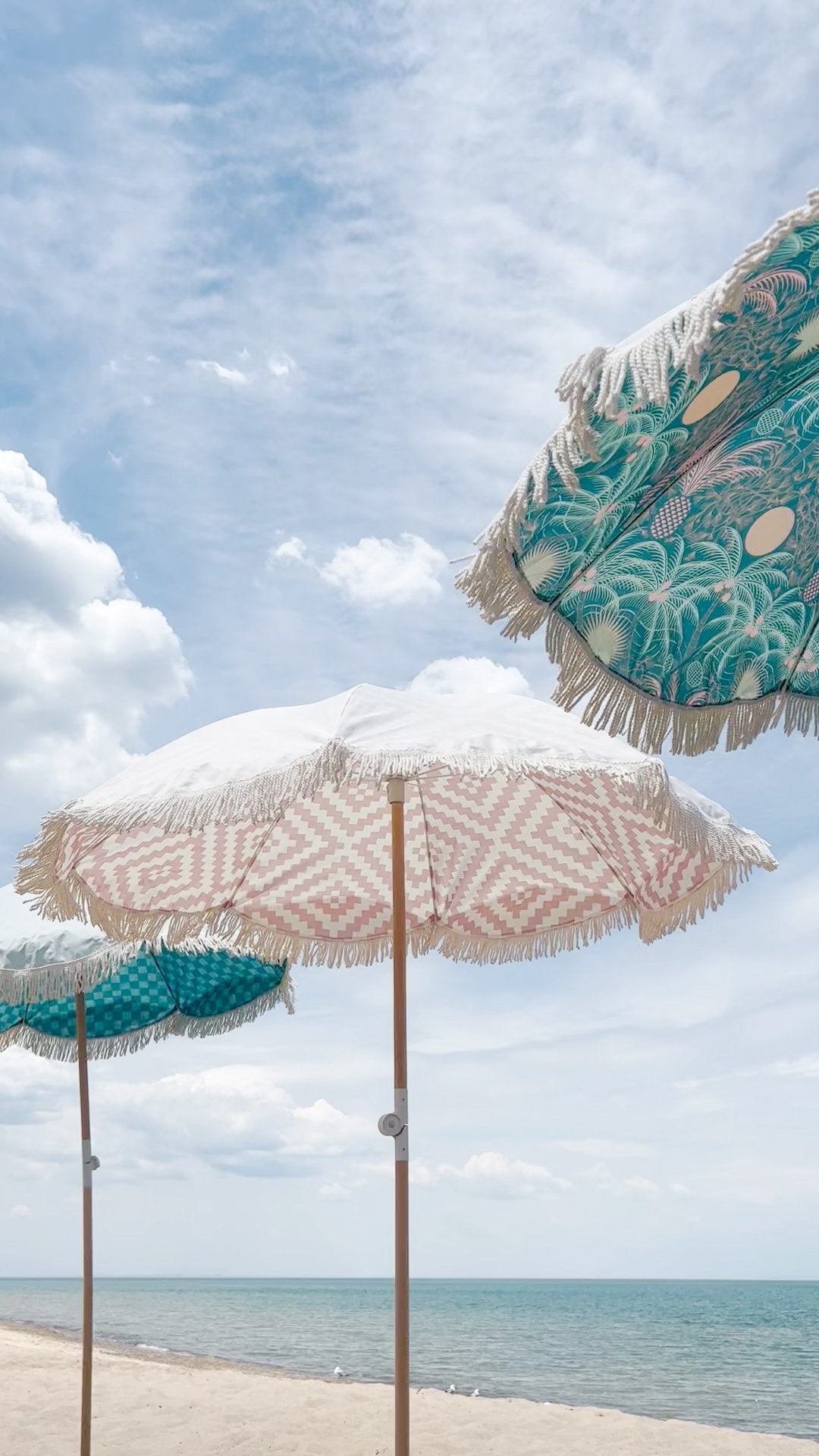 the VENEZIA Beach Umbrella
