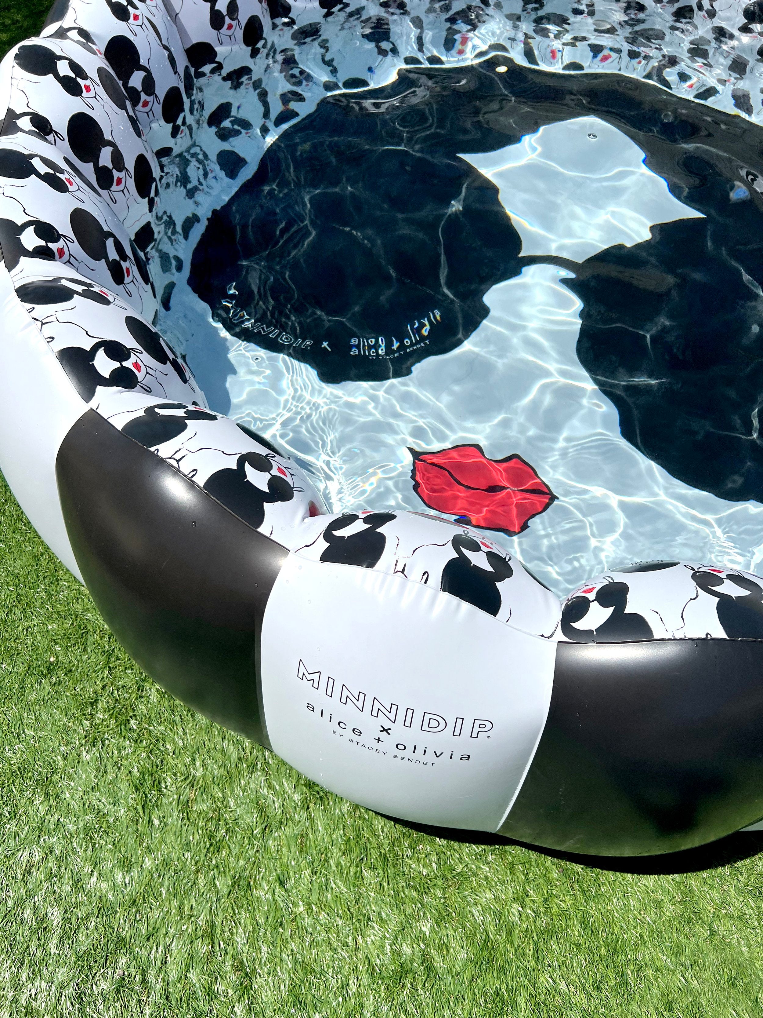 the MINNIDIP x ALICE + OLIVIA Tufted Luxe Inflatable Pool
